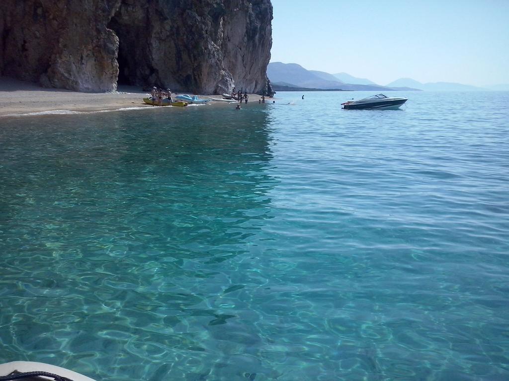 Ionian View Leilighet Himare Eksteriør bilde